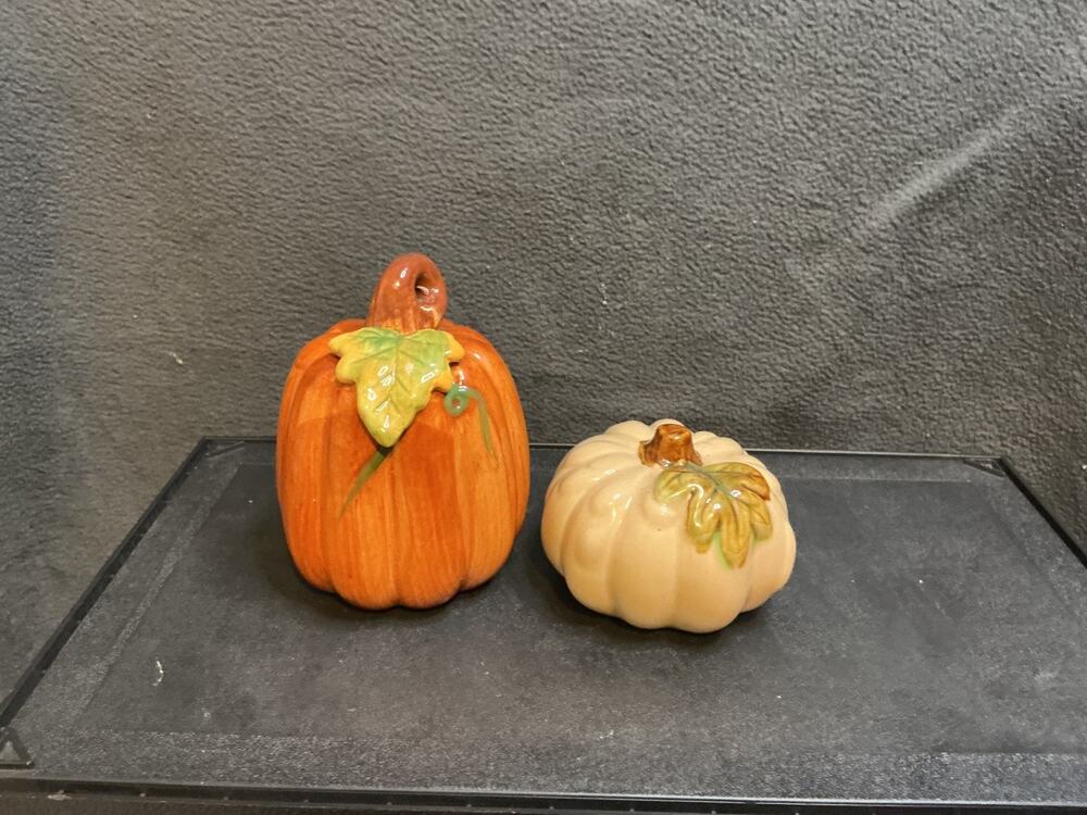 Really Cute Ceramic Fall Pumpkins